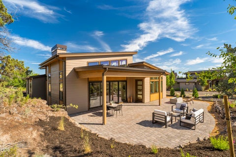 Tiny photo for 22985 Ghost Tree Lane, Bend, OR 97701 (MLS # 220225132)