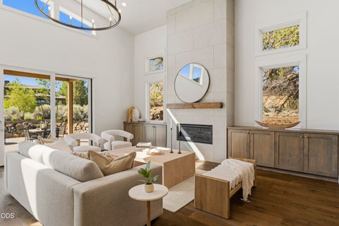 Tiny photo for 22985 Ghost Tree Lane, Bend, OR 97701 (MLS # 220225132)