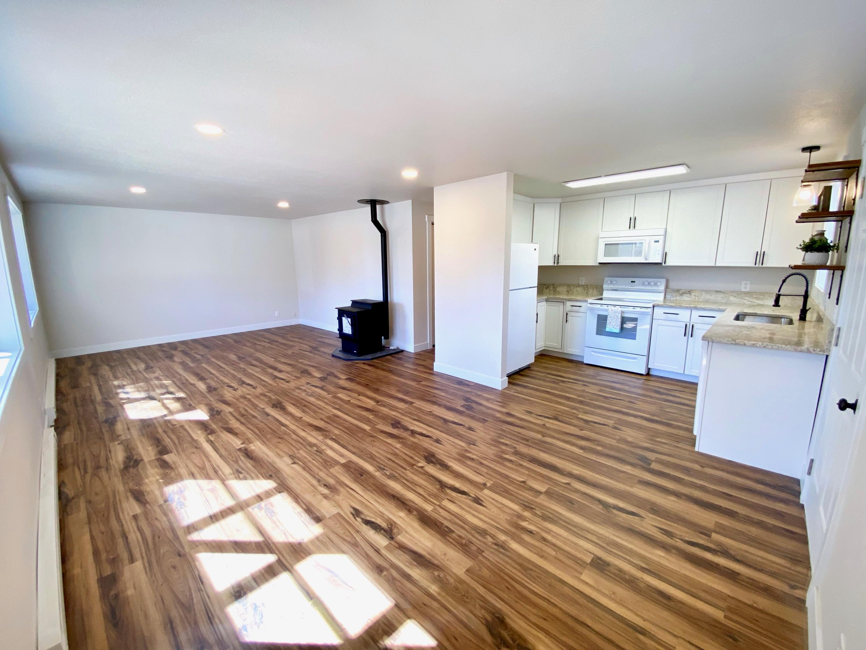 Hunters Circle - Residential