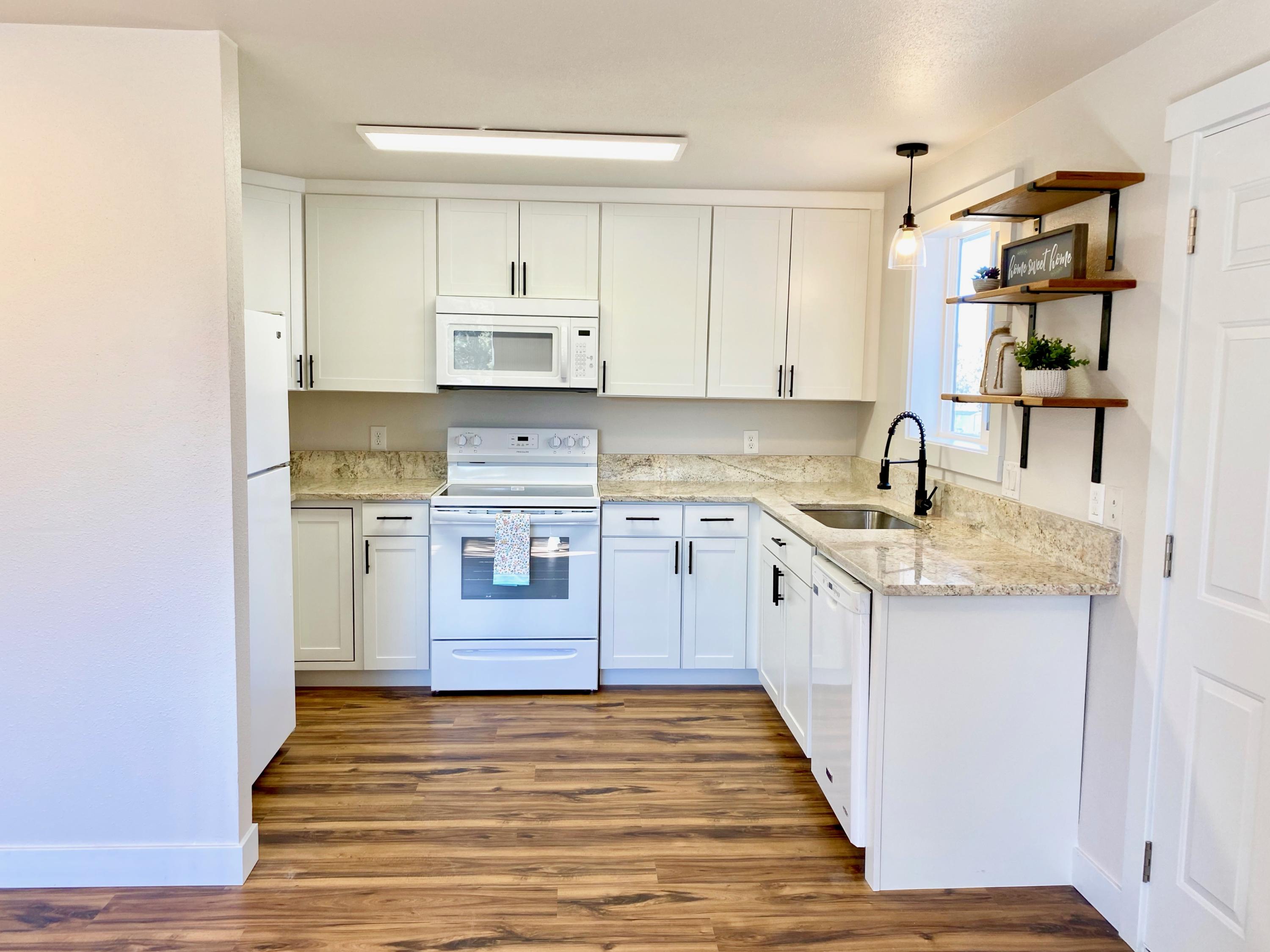 Hunters Circle - Residential