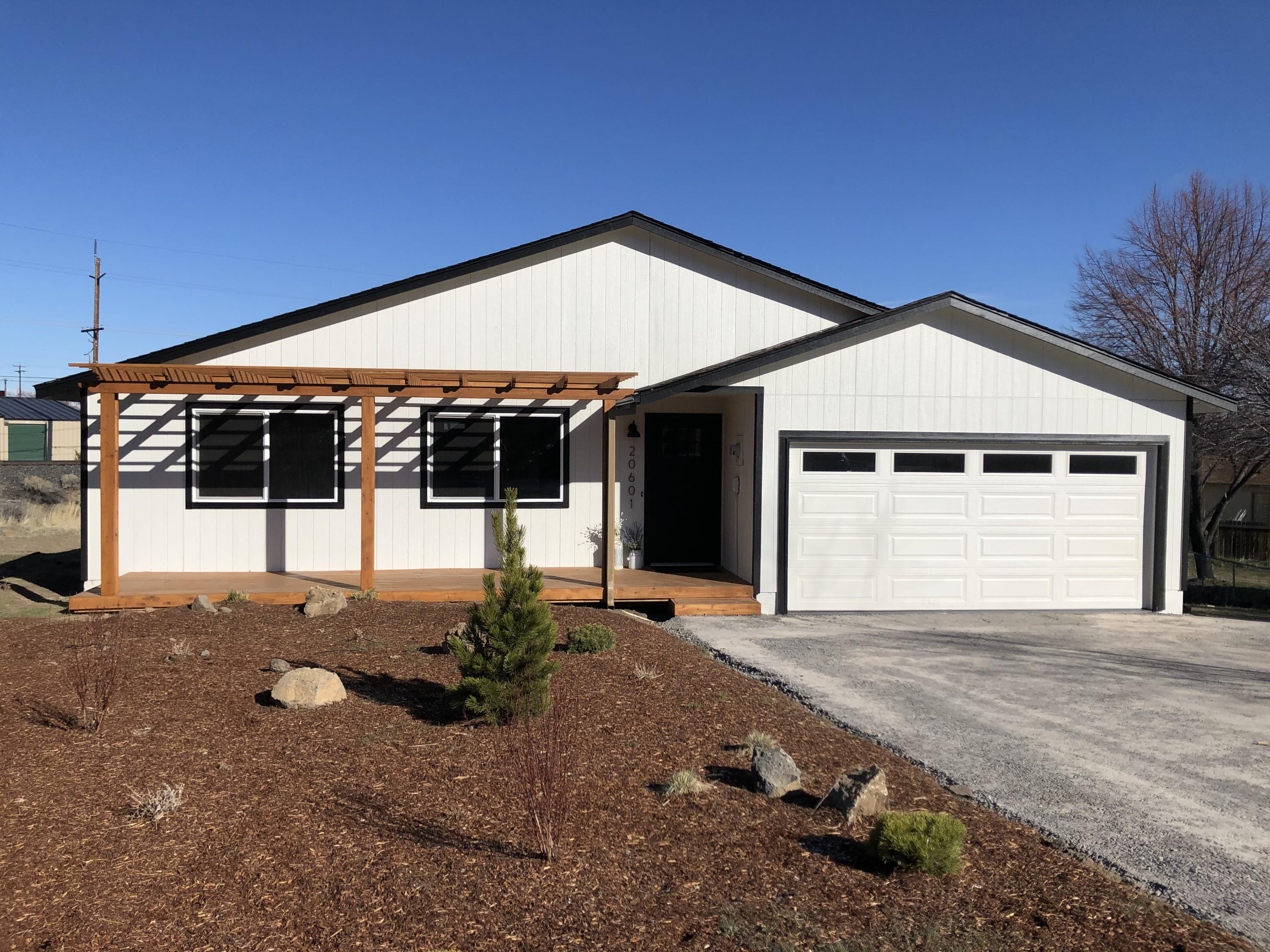 Hunters Circle - Residential