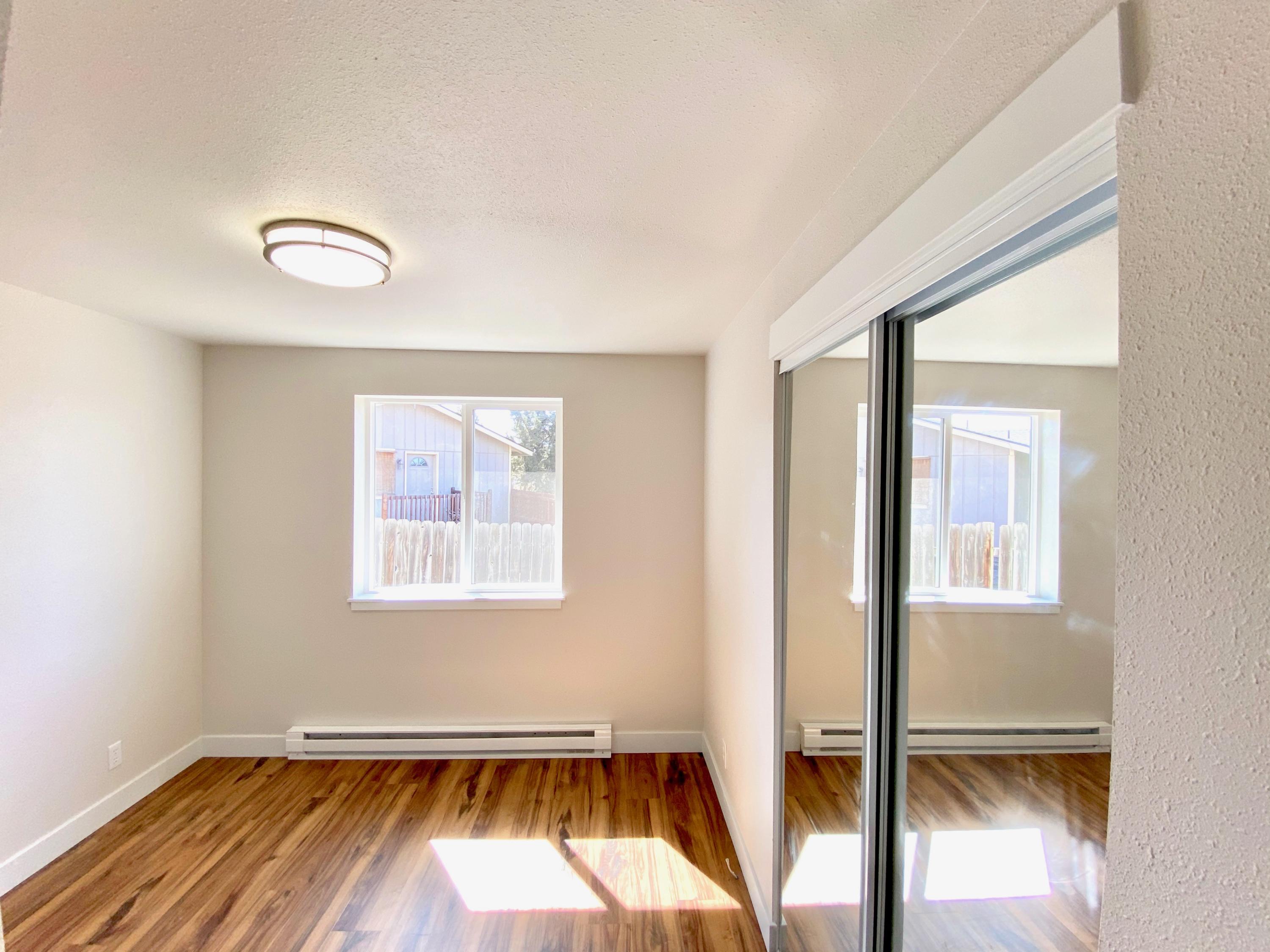 Hunters Circle - Residential