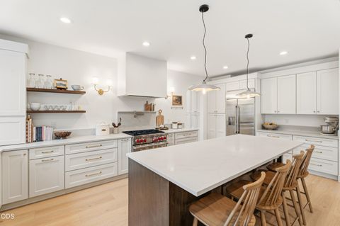 Tiny photo for 17498 Snow Goose Road, Bend, OR 97707 (MLS # 220225933)