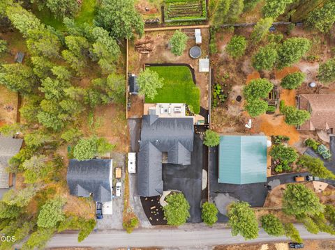 Tiny photo for 17498 Snow Goose Road, Bend, OR 97707 (MLS # 220225933)