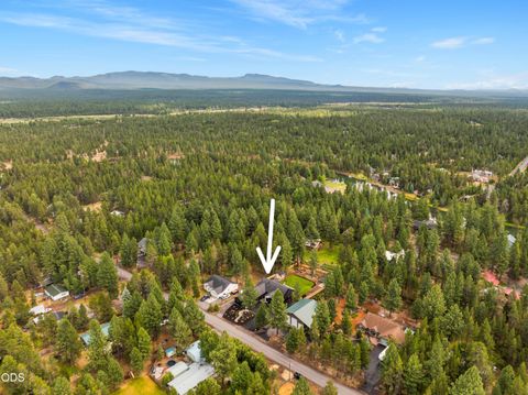 Tiny photo for 17498 Snow Goose Road, Bend, OR 97707 (MLS # 220225933)
