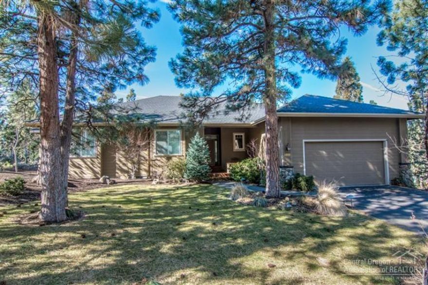 Lovely single level home nestled on a very private .46 acre lot with views of the 3rd fairway. The light & bright open floor plan offers ease of indoor/outdoor entertaining. Kitchen has hardwood flooring, tile & granite counters, maple cabinets & a sunny breakfast nook. Master suite includes a jetted tub, spacious walk in closet & sliding doors out to expansive deck w/built in planted boxes. Special features include security system & central air conditioning. This well maintained home is move-in ready!