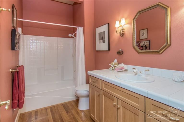 Awbrey Glen - Residential