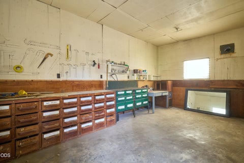 Tiny photo for 11 S Platt Avenue, Eagle Point, OR 97524 (MLS # 220223167)