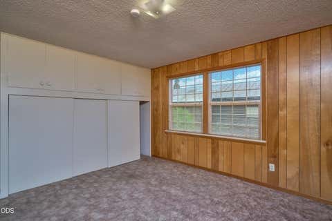 Tiny photo for 11 S Platt Avenue, Eagle Point, OR 97524 (MLS # 220223167)