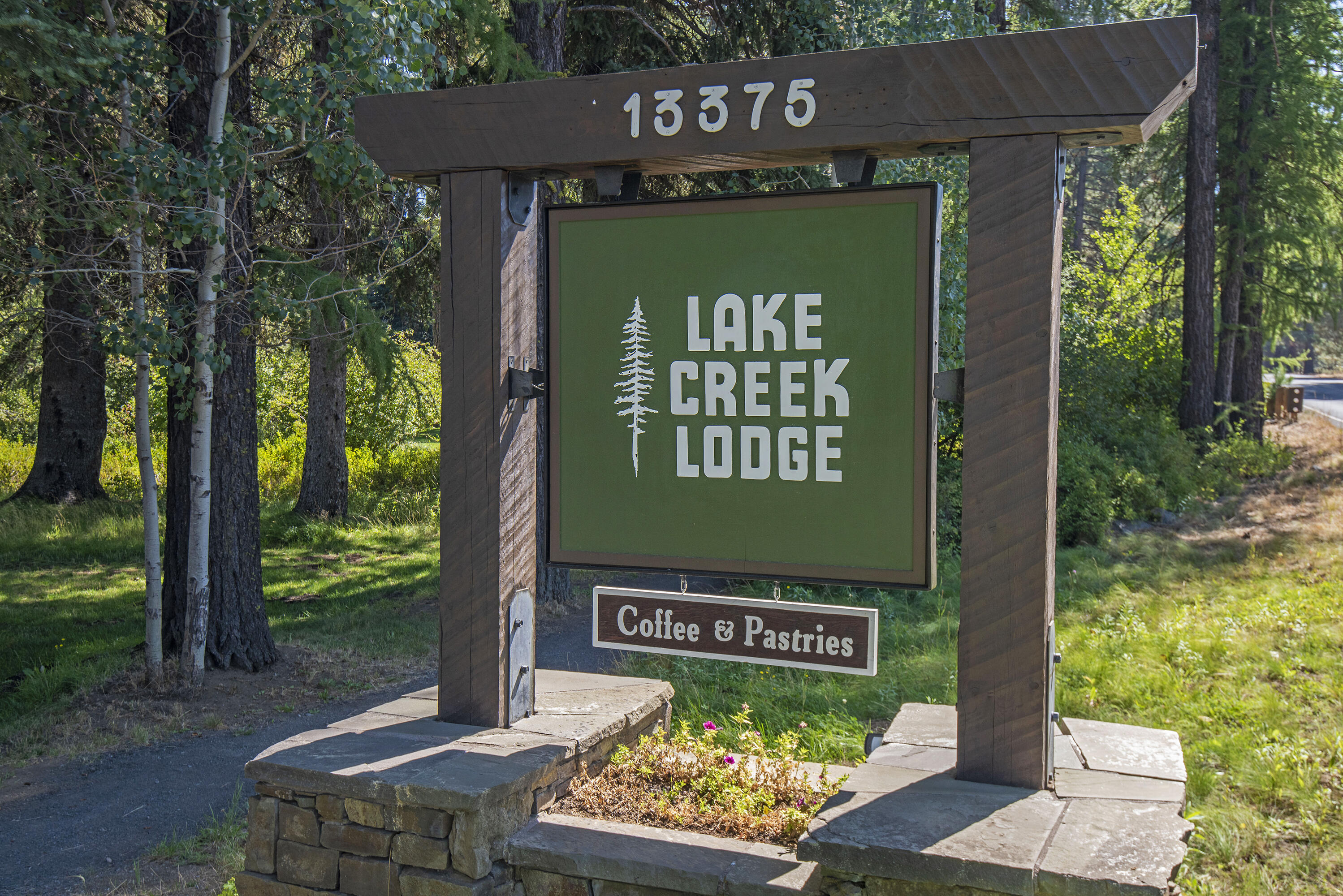 Lake Creek Lodge - Residential
