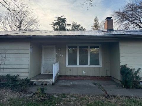Tiny photo for 130 Sharon Drive, Phoenix, OR 97535 (MLS # 220214300)