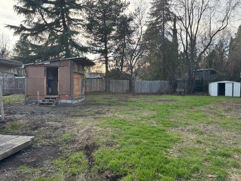 Tiny photo for 130 Sharon Drive, Phoenix, OR 97535 (MLS # 220214300)