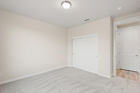 Tiny photo for 142 Valemont Drive #12, Eagle Point, OR 97524 (MLS # 220210901)