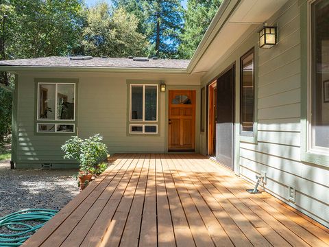 Tiny photo for 8843 Deer Creek Road, Selma, OR 97538 (MLS # 220214958)