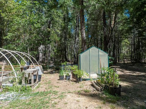 Tiny photo for 8843 Deer Creek Road, Selma, OR 97538 (MLS # 220214958)