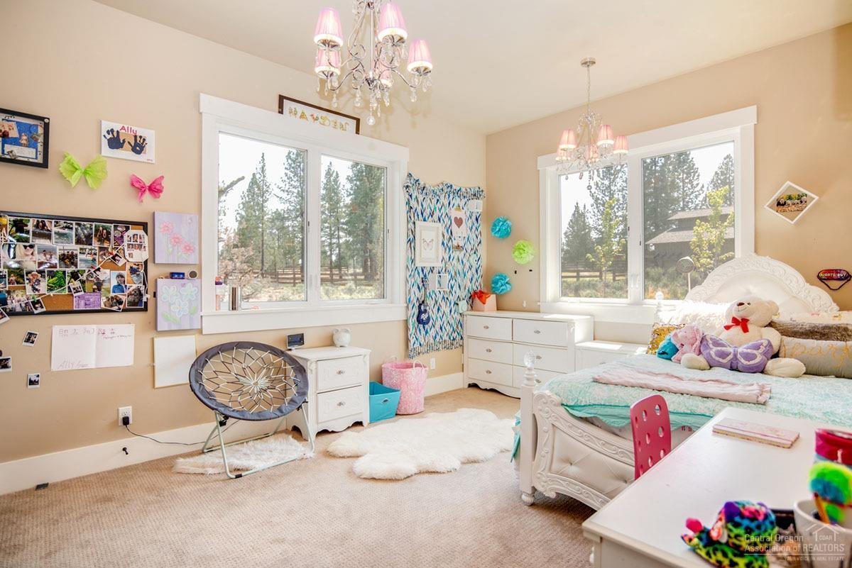 Sundance East - Residential