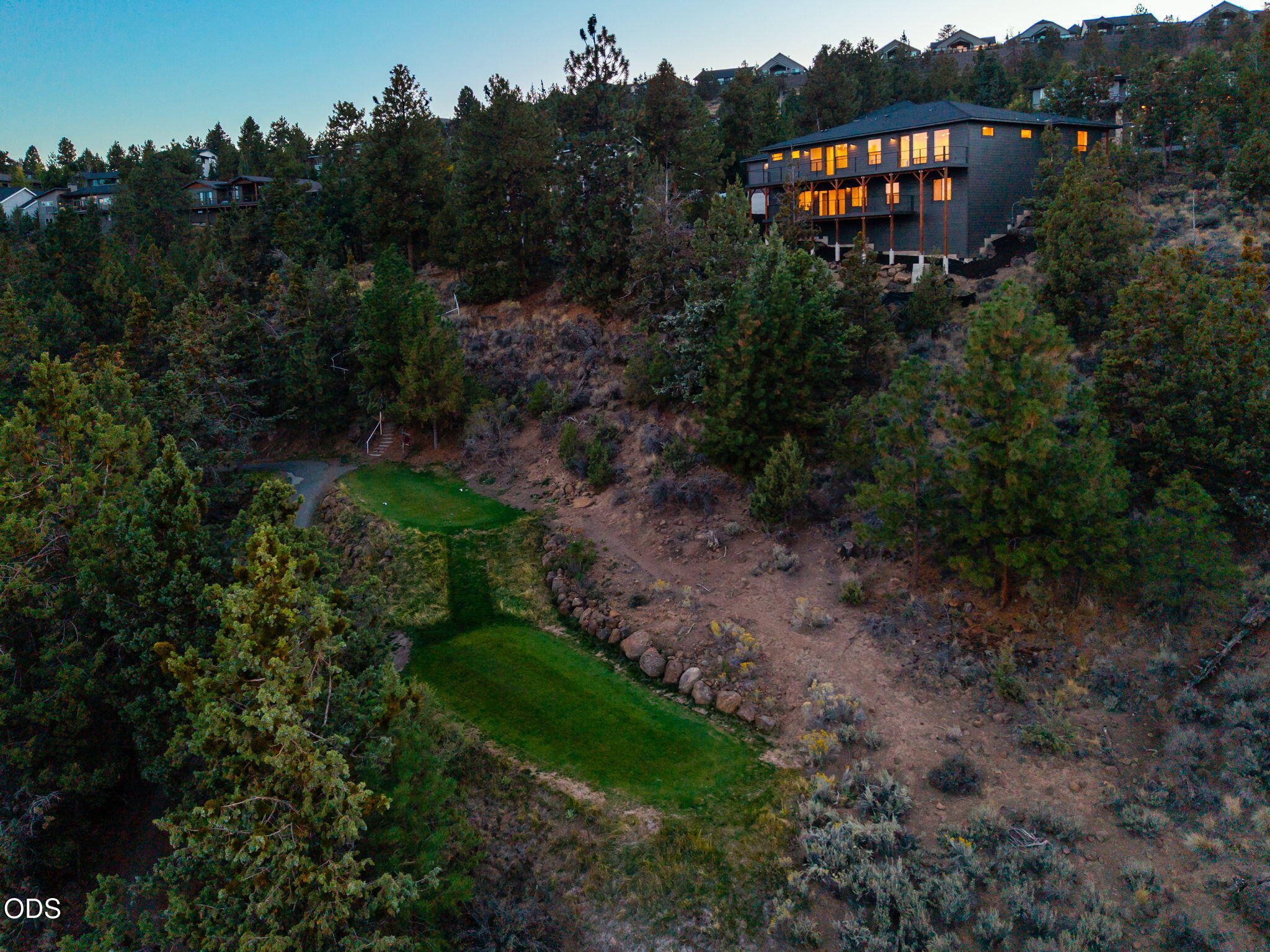 3335 NW Fairway Heights Drive