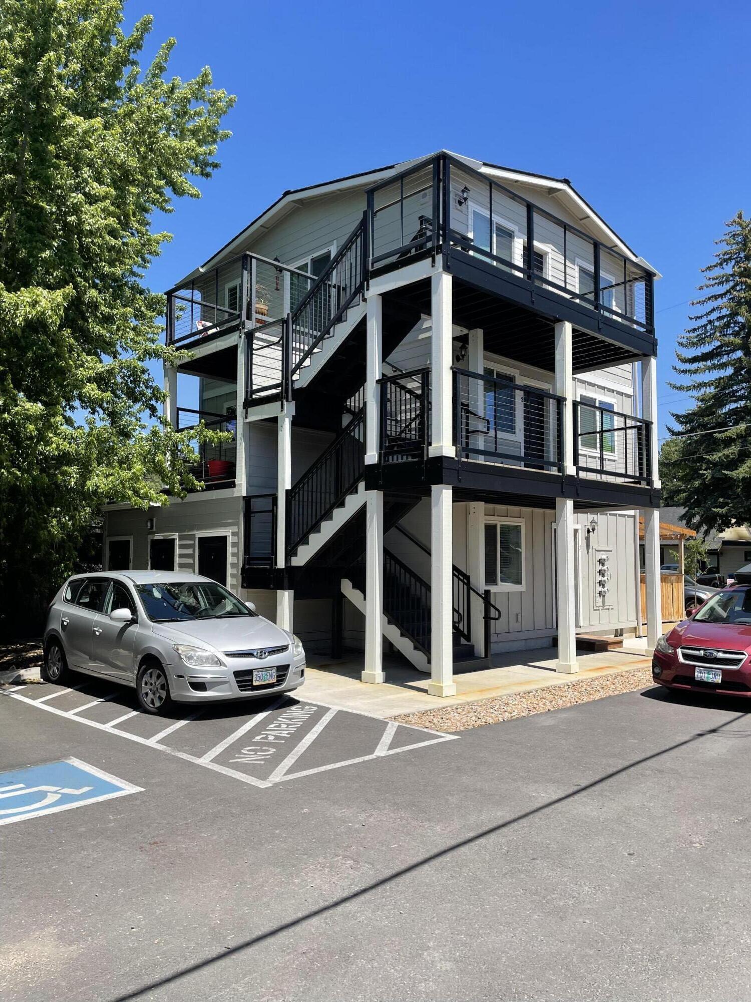 Kenwood - Residential Income