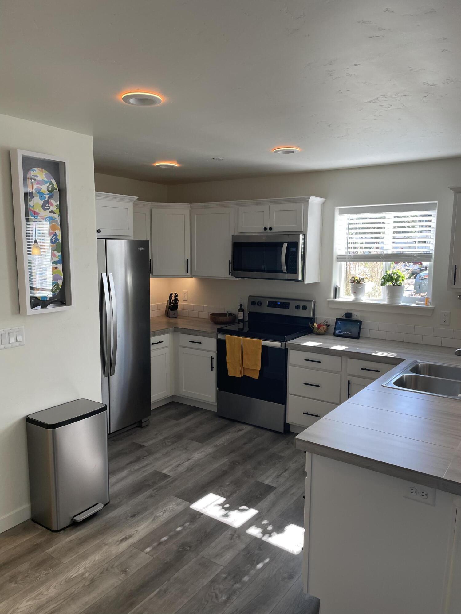 Kenwood - Residential Income