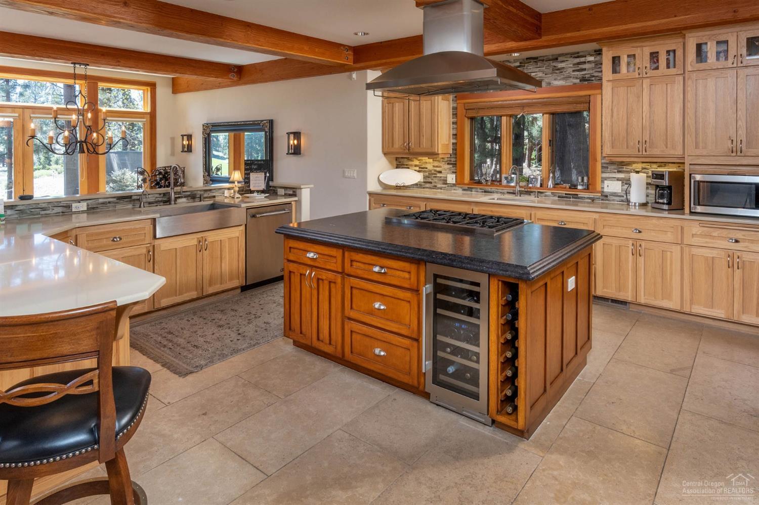 Broken Top - Residential