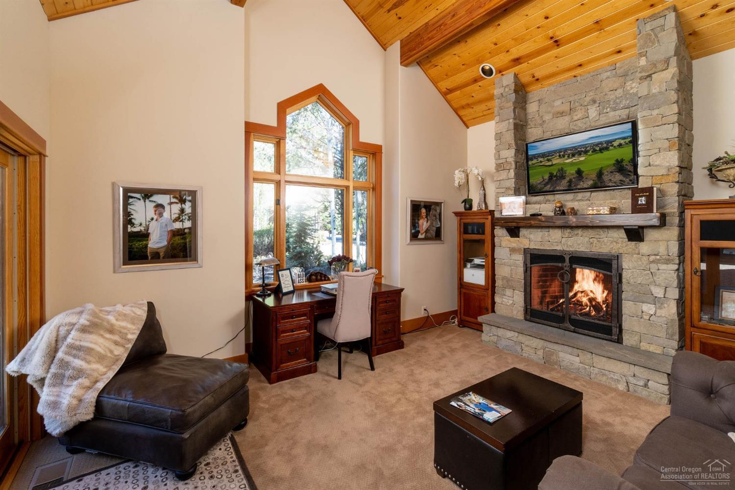 Broken Top - Residential