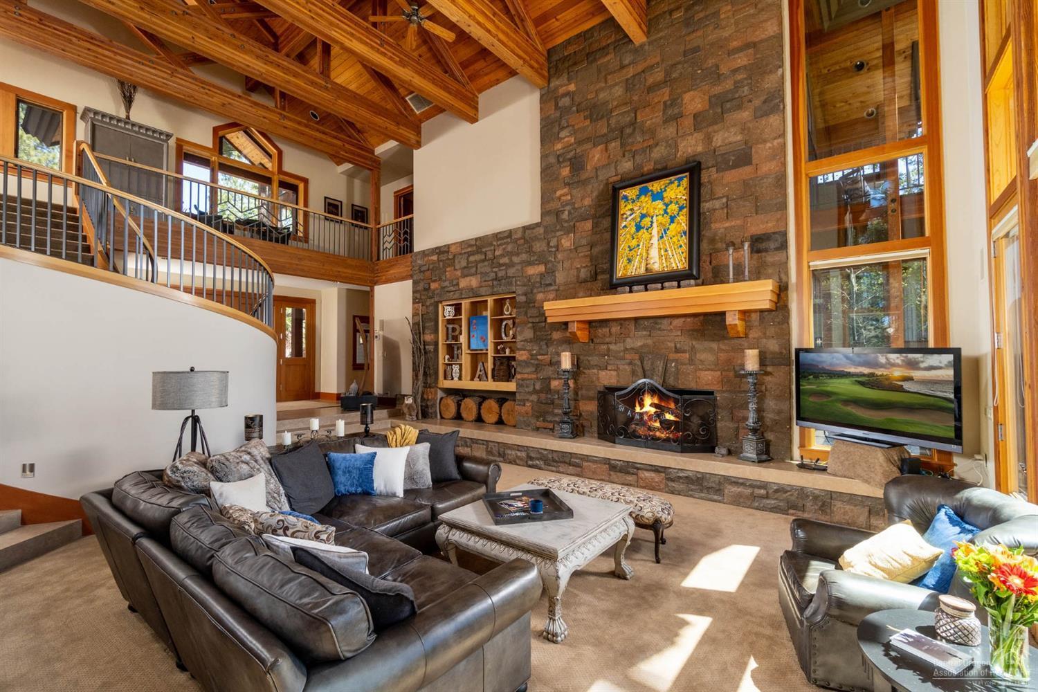 Broken Top - Residential