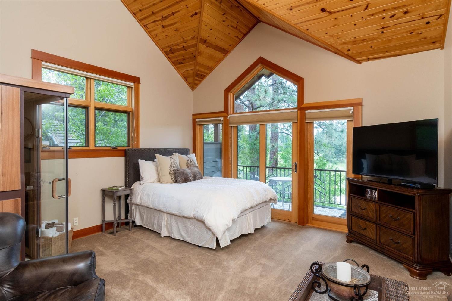 Broken Top - Residential