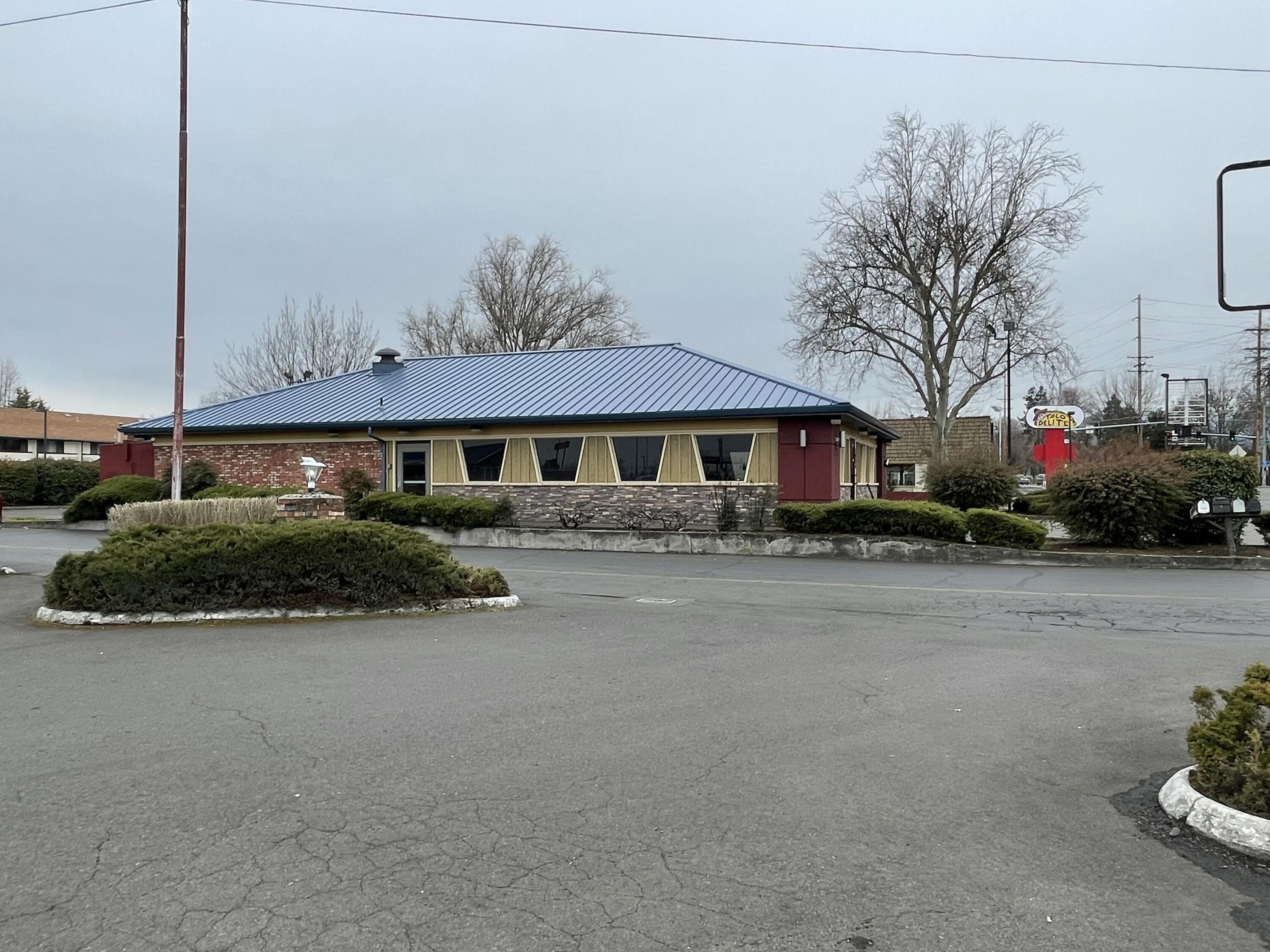 N/A - Commercial Lease