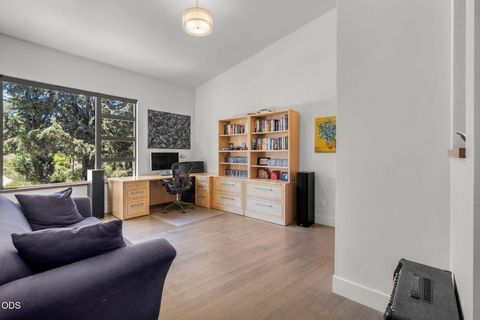 Tiny photo for 19460 Randall Court, Bend, OR 97702 (MLS # 220223333)