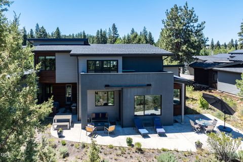 Tiny photo for 19460 Randall Court, Bend, OR 97702 (MLS # 220223333)