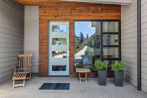 Tiny photo for 19460 Randall Court, Bend, OR 97702 (MLS # 220223333)