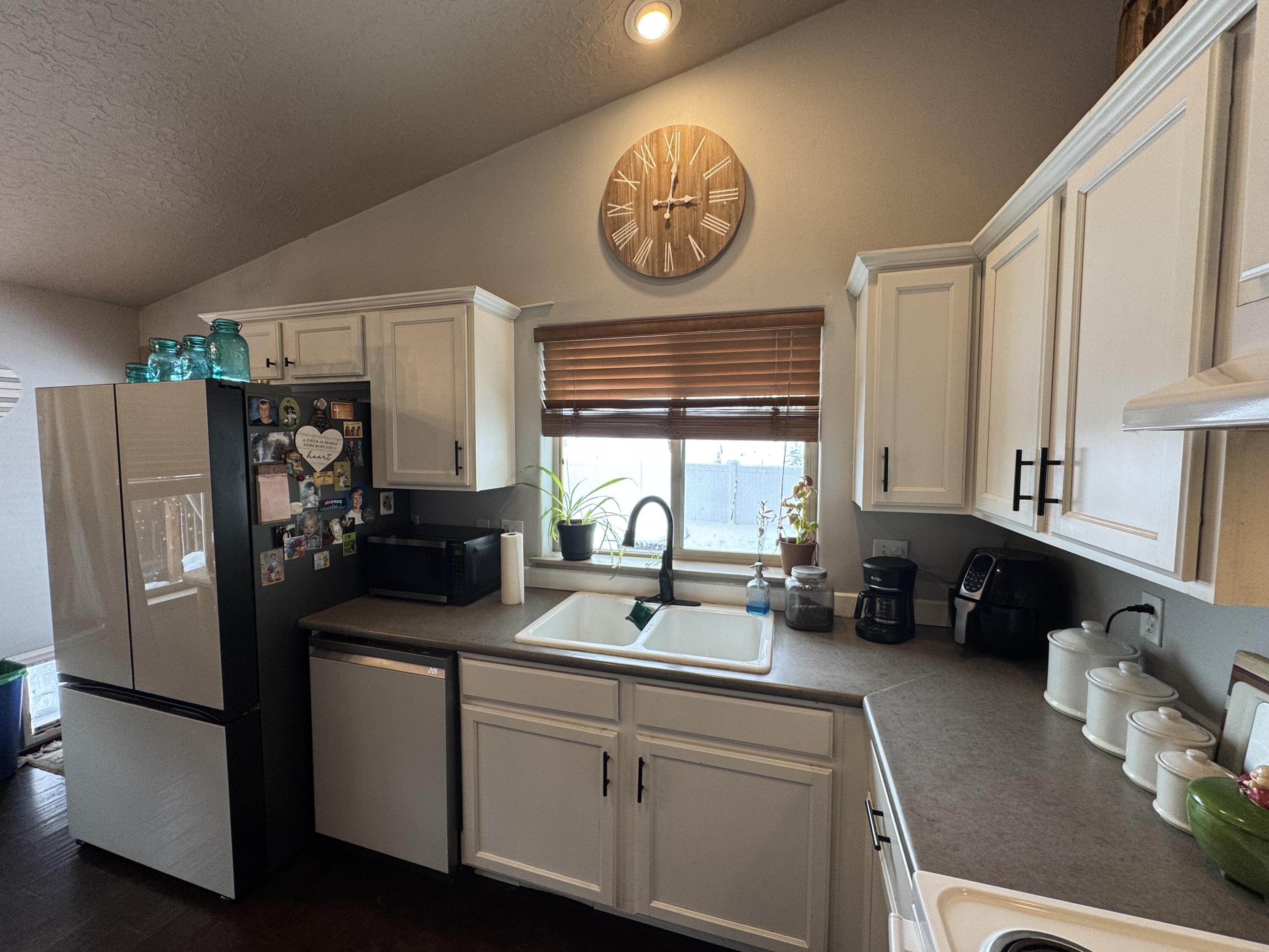 Huntington Meadows - Residential