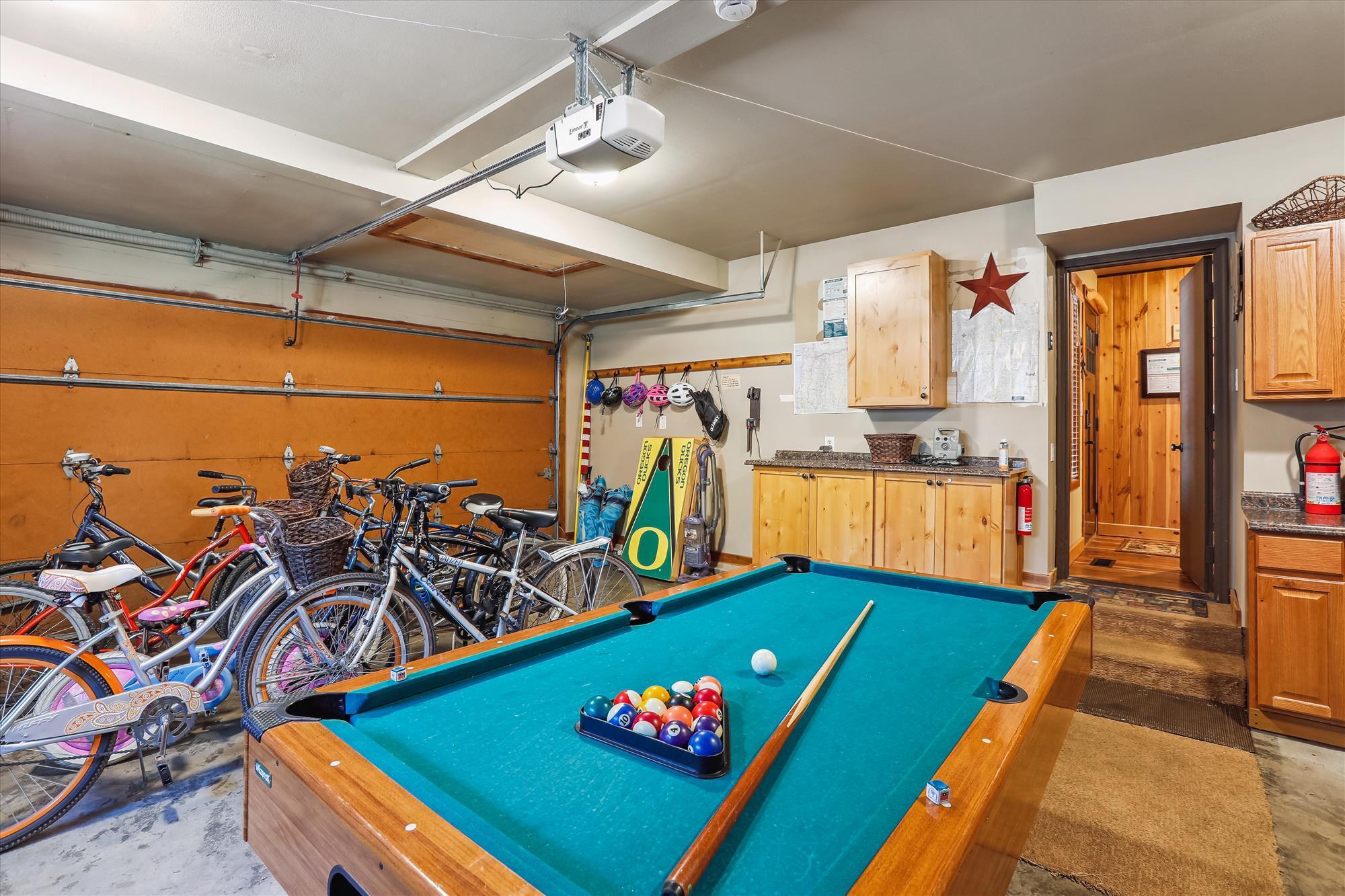 Fairway Crest Village - Residential