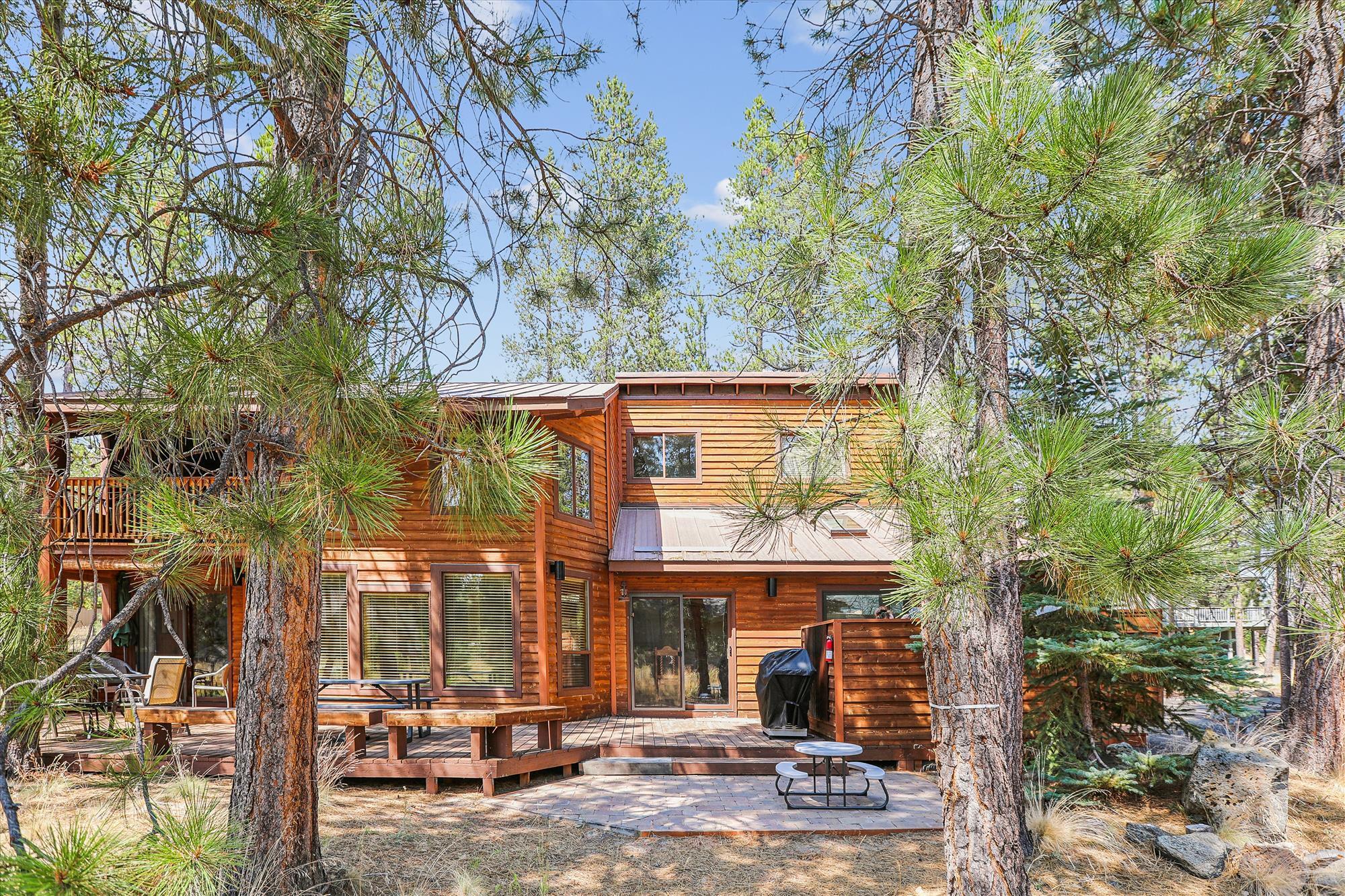 Fairway Crest Village - Residential