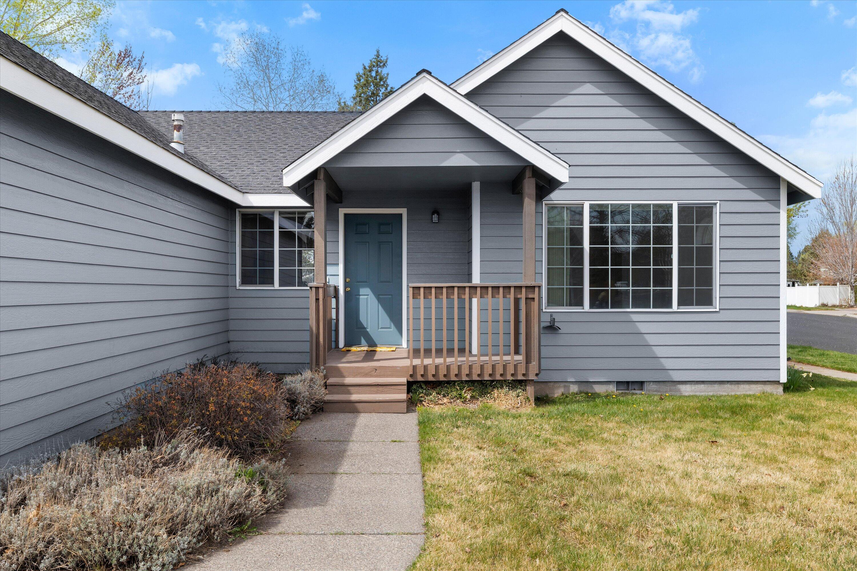 3187 NE Stonebrook Drive