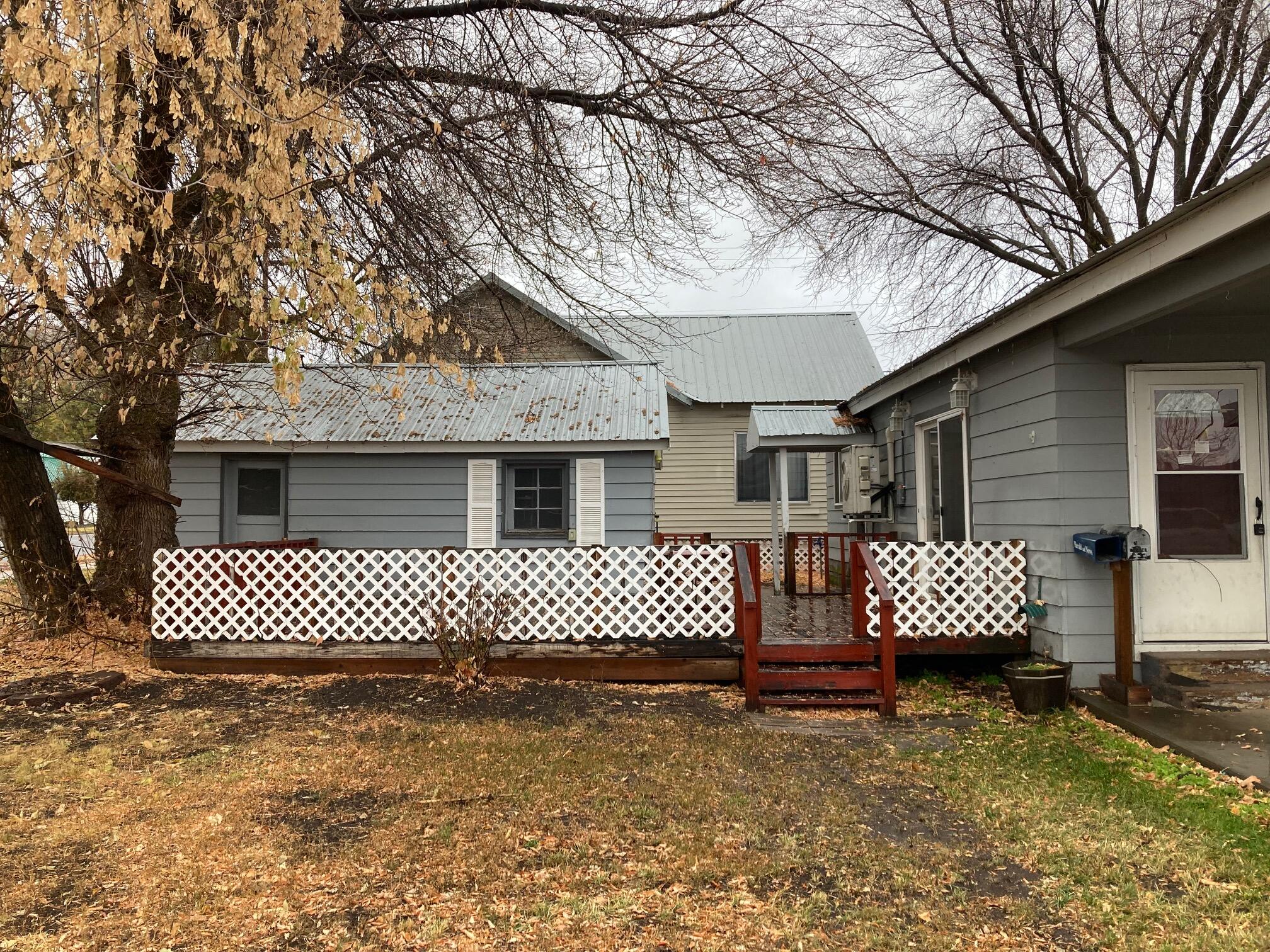 Watsons 1st Addition To Lakeview - Residential