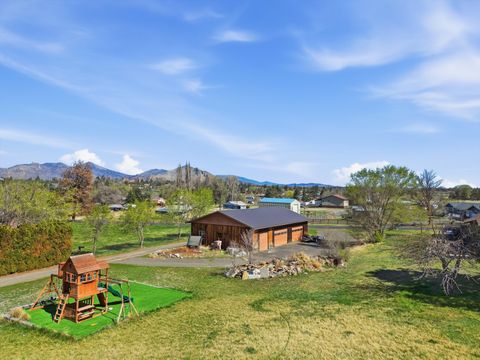 1721 NW Lynch Way Terrebonne OR 97760