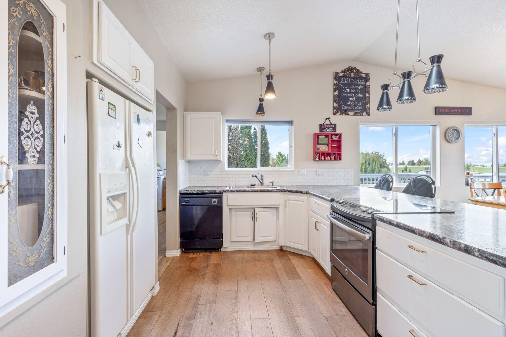 North Madras Heights - Residential