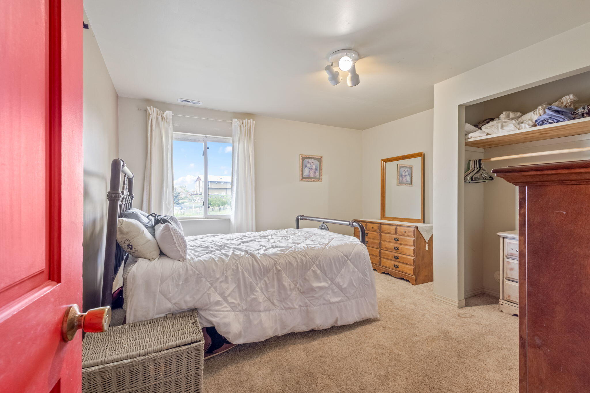 North Madras Heights - Residential