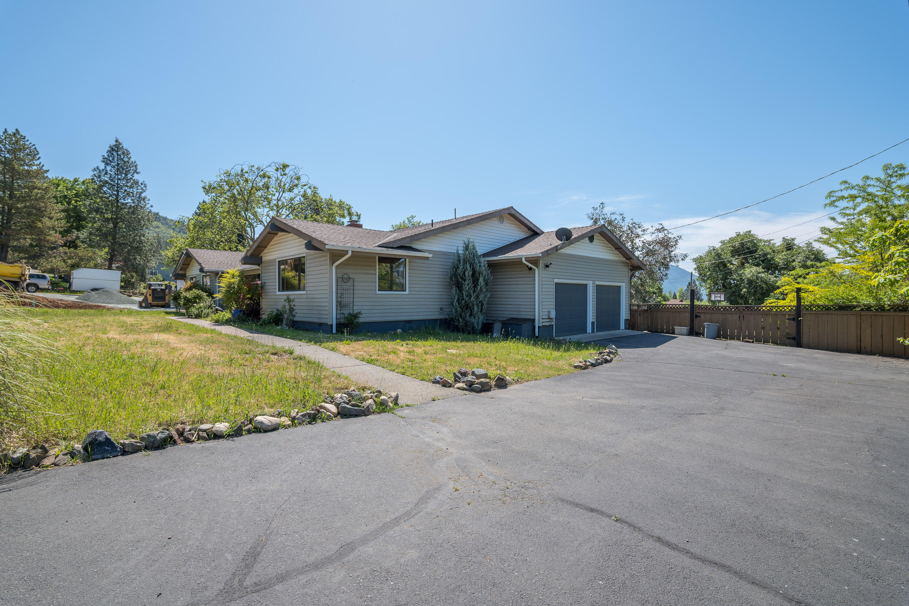 Oak Park Acres - Residential