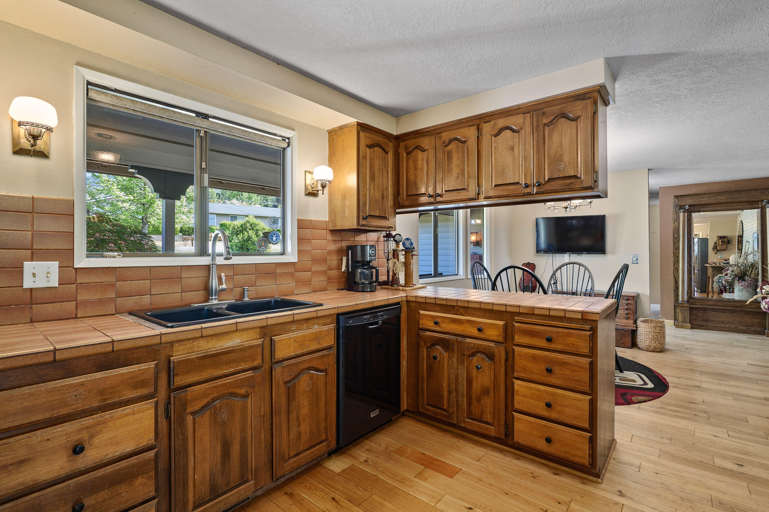 Oak Park Acres - Residential