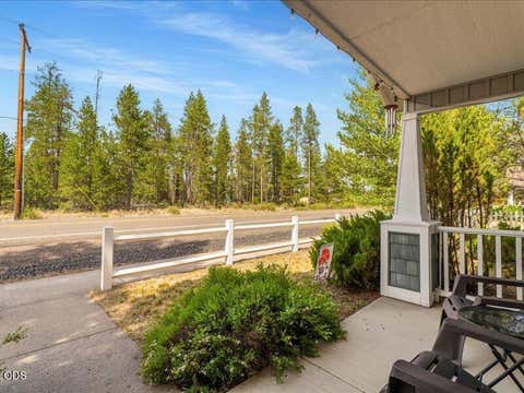 Tiny photo for 16679 Wm Foss Road, La Pine, OR 97739 (MLS # 220225362)
