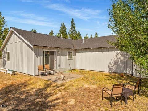 Tiny photo for 16679 Wm Foss Road, La Pine, OR 97739 (MLS # 220225362)