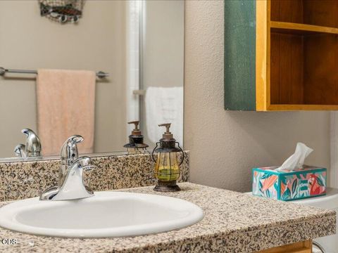 Tiny photo for 16679 Wm Foss Road, La Pine, OR 97739 (MLS # 220225362)