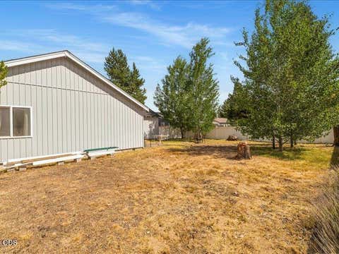 Tiny photo for 16679 Wm Foss Road, La Pine, OR 97739 (MLS # 220225362)