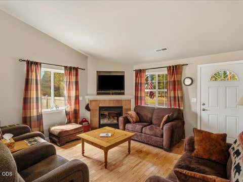 Tiny photo for 16679 Wm Foss Road, La Pine, OR 97739 (MLS # 220225362)