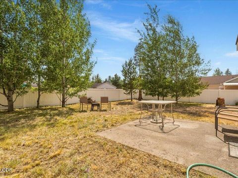 Tiny photo for 16679 Wm Foss Road, La Pine, OR 97739 (MLS # 220225362)