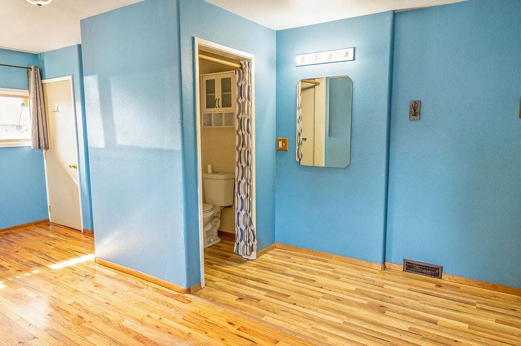 Bureker Place - Residential