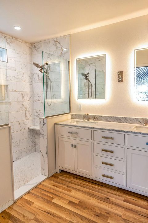 Tiny photo for 4419 Bristol Avenue, Klamath Falls, OR 97603 (MLS # 220211619)