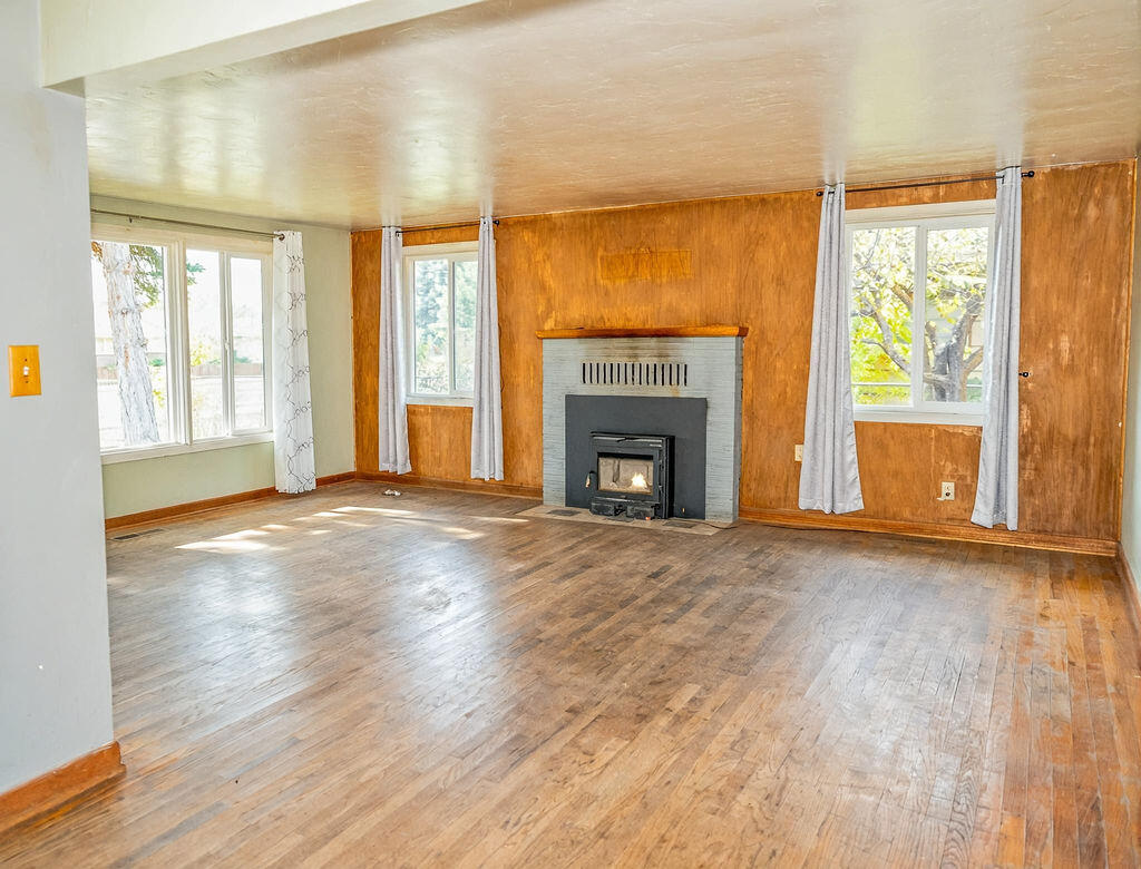 Bureker Place - Residential